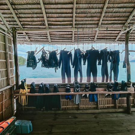 Wai Resort - Raja Ampat Pulau Birie Екстер'єр фото