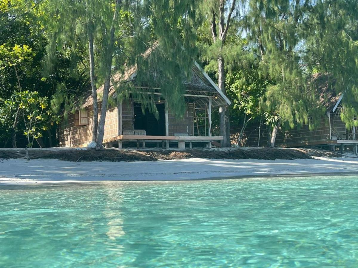 Wai Resort - Raja Ampat Pulau Birie Екстер'єр фото