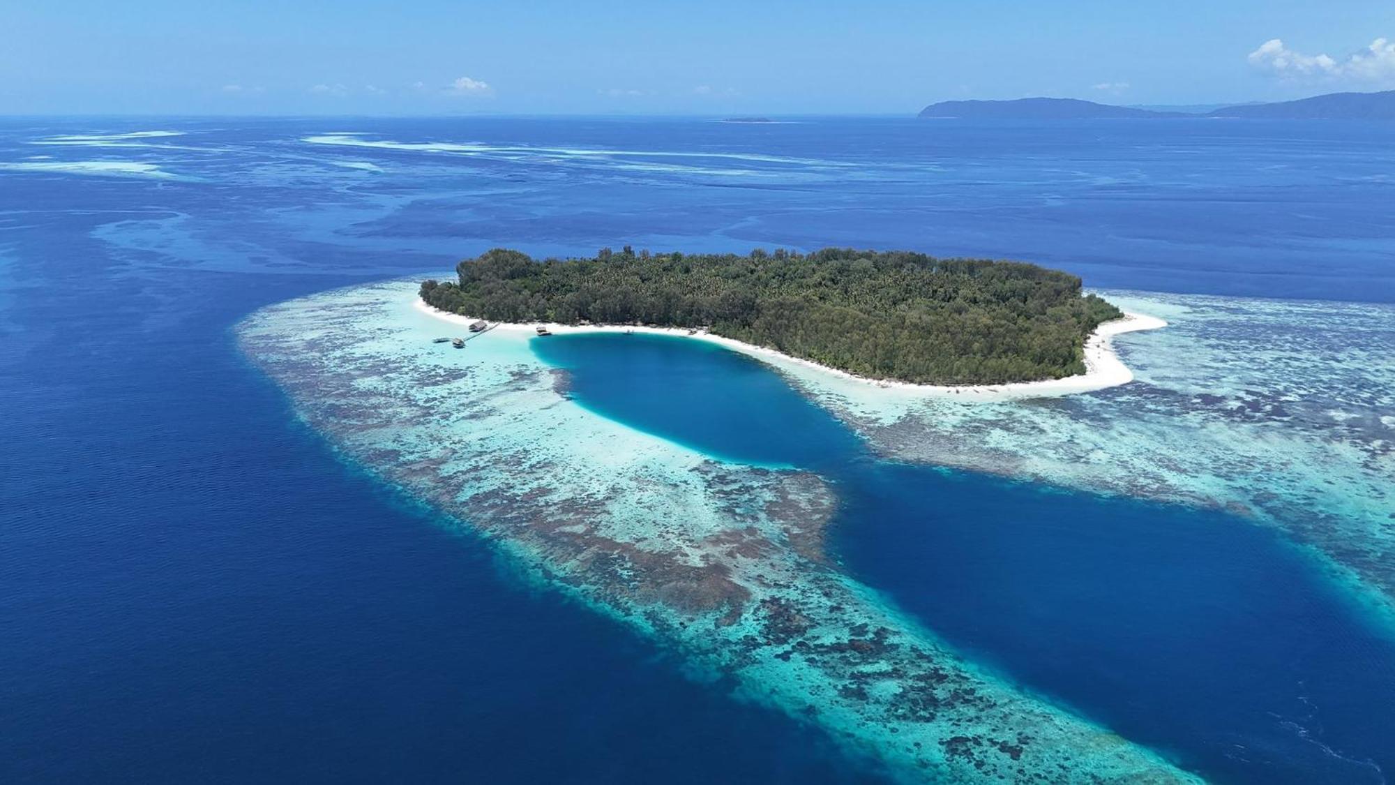 Wai Resort - Raja Ampat Pulau Birie Екстер'єр фото